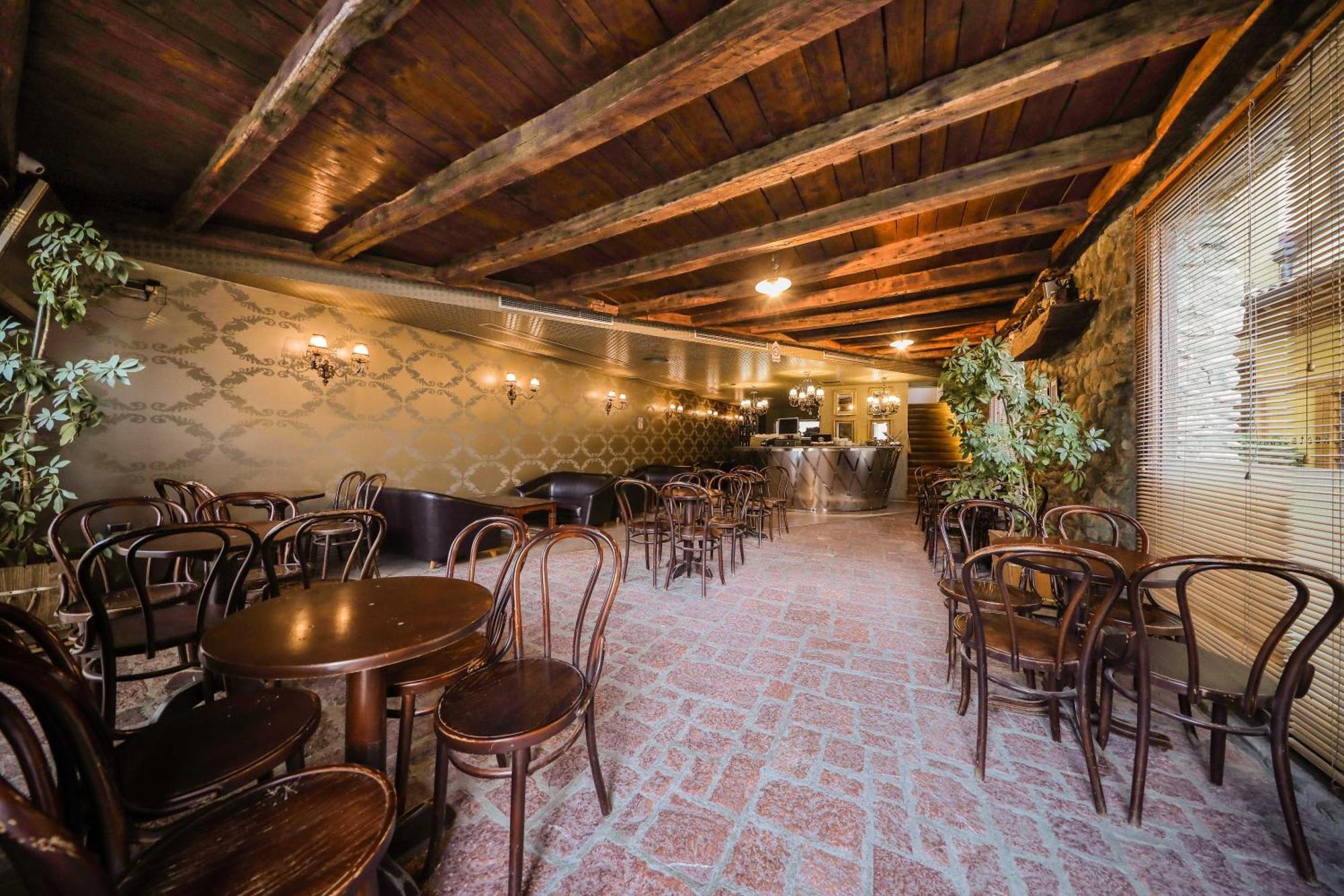 Hotel Çarshia e Jupave Gjakova Extérieur photo