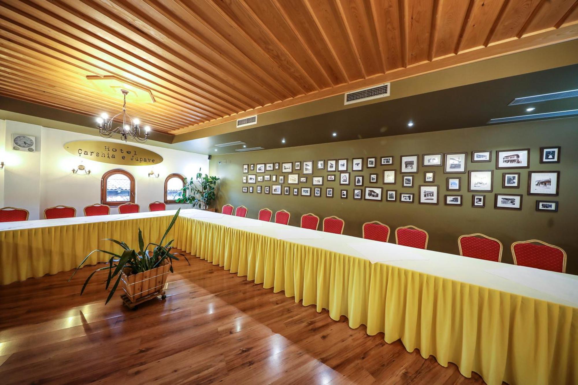 Hotel Çarshia e Jupave Gjakova Extérieur photo
