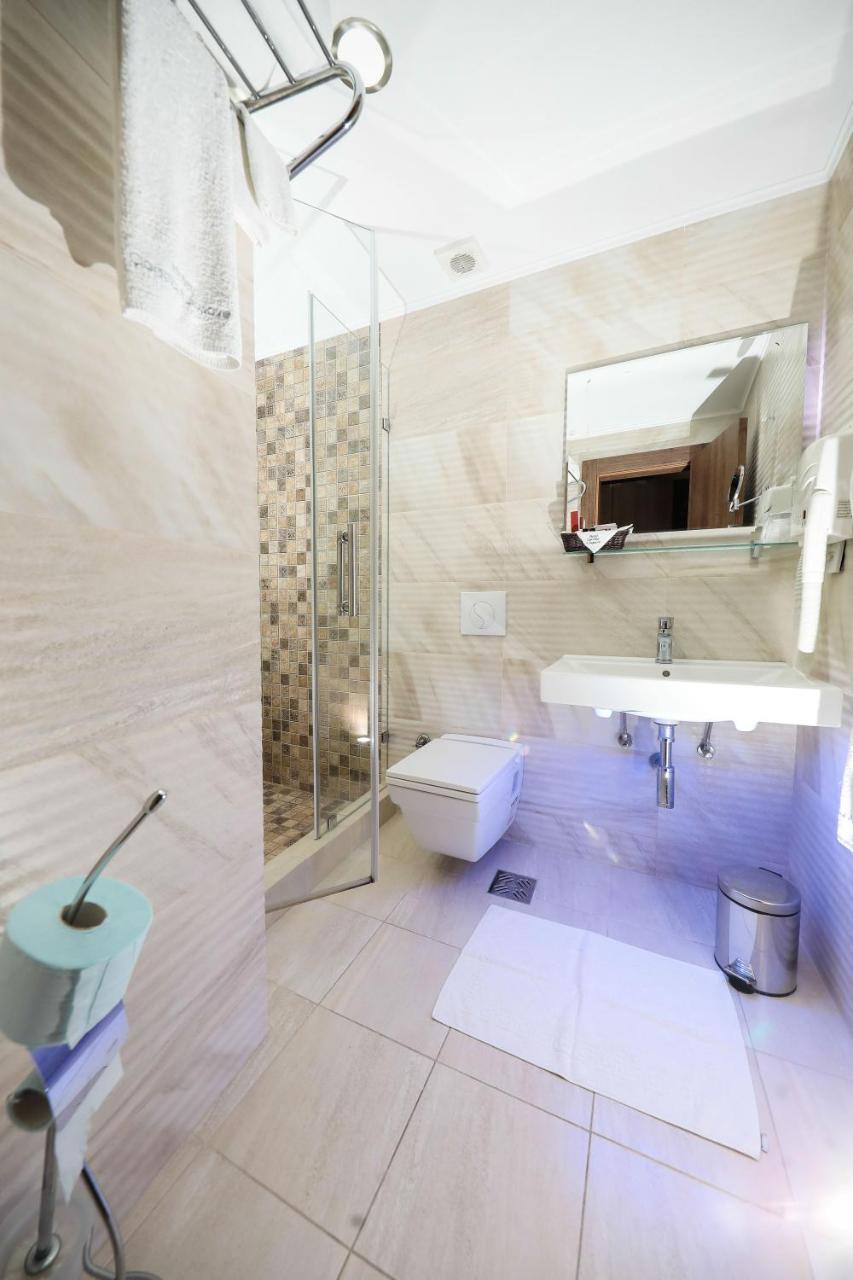 Hotel Çarshia e Jupave Gjakova Extérieur photo